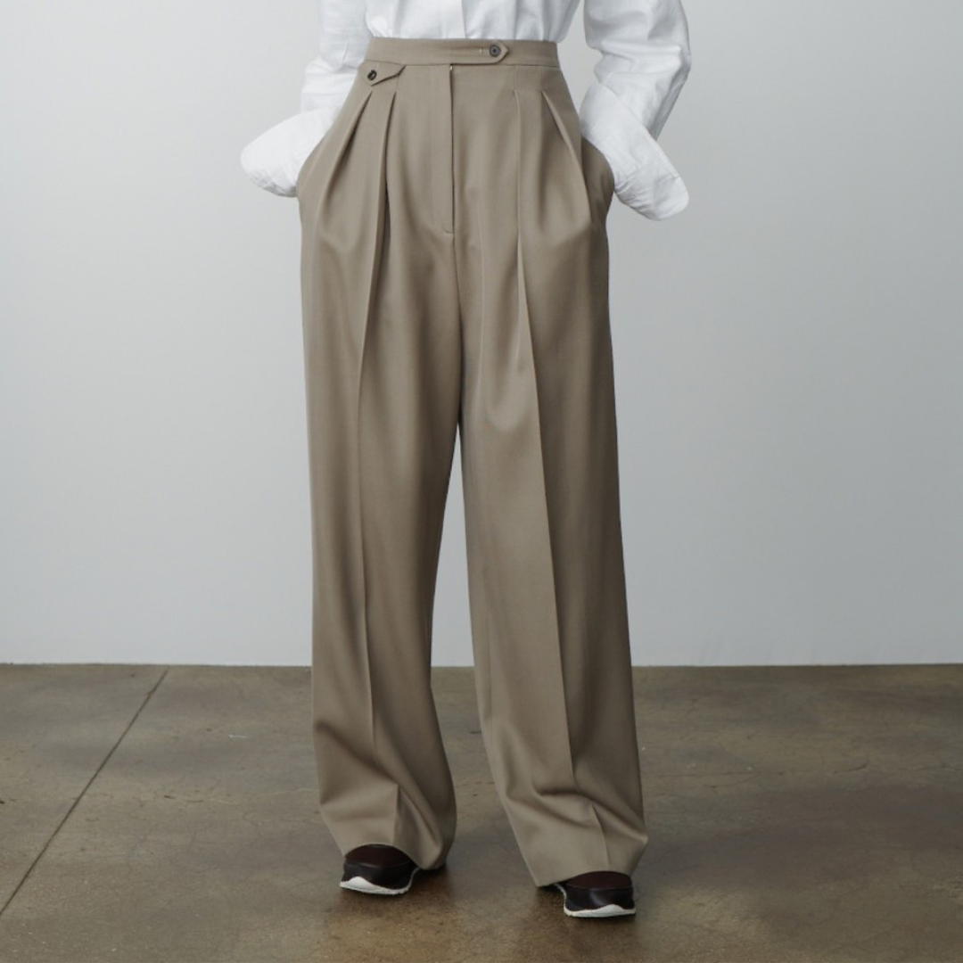 Revia | Oversized Pants