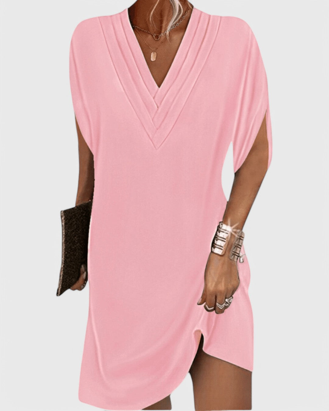 Lioren | Flowy V-Neck Dress