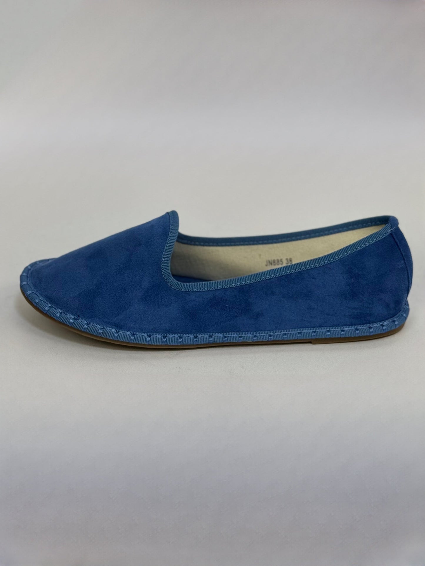Virella | Elegant Velvet Slippers