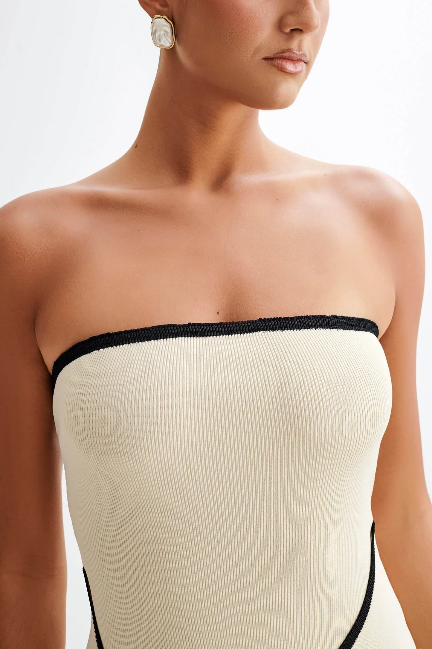 Kalina | Strapless Knit Mini Dress