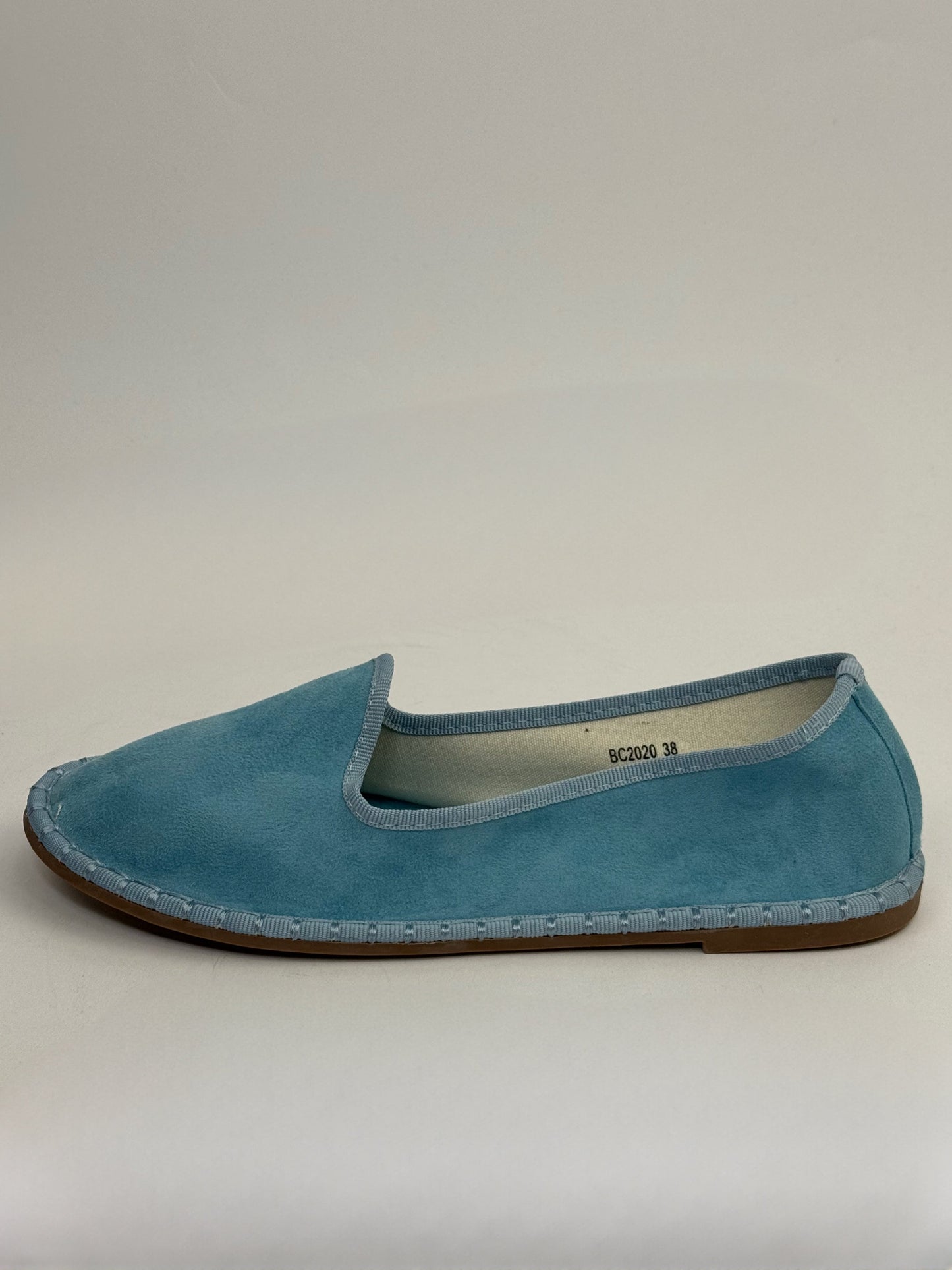 Virella | Elegant Velvet Slippers