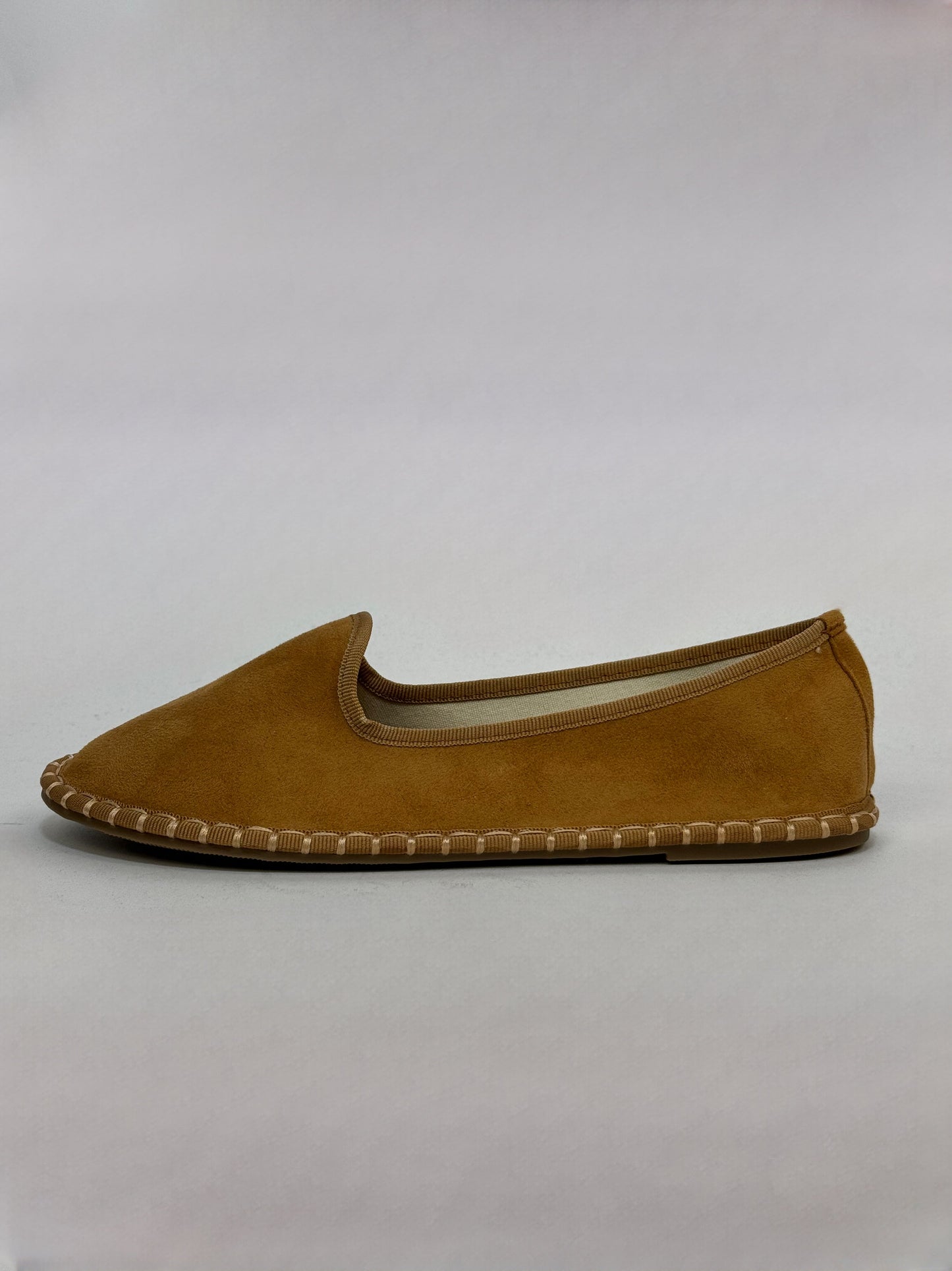 Virella | Elegant Velvet Slippers