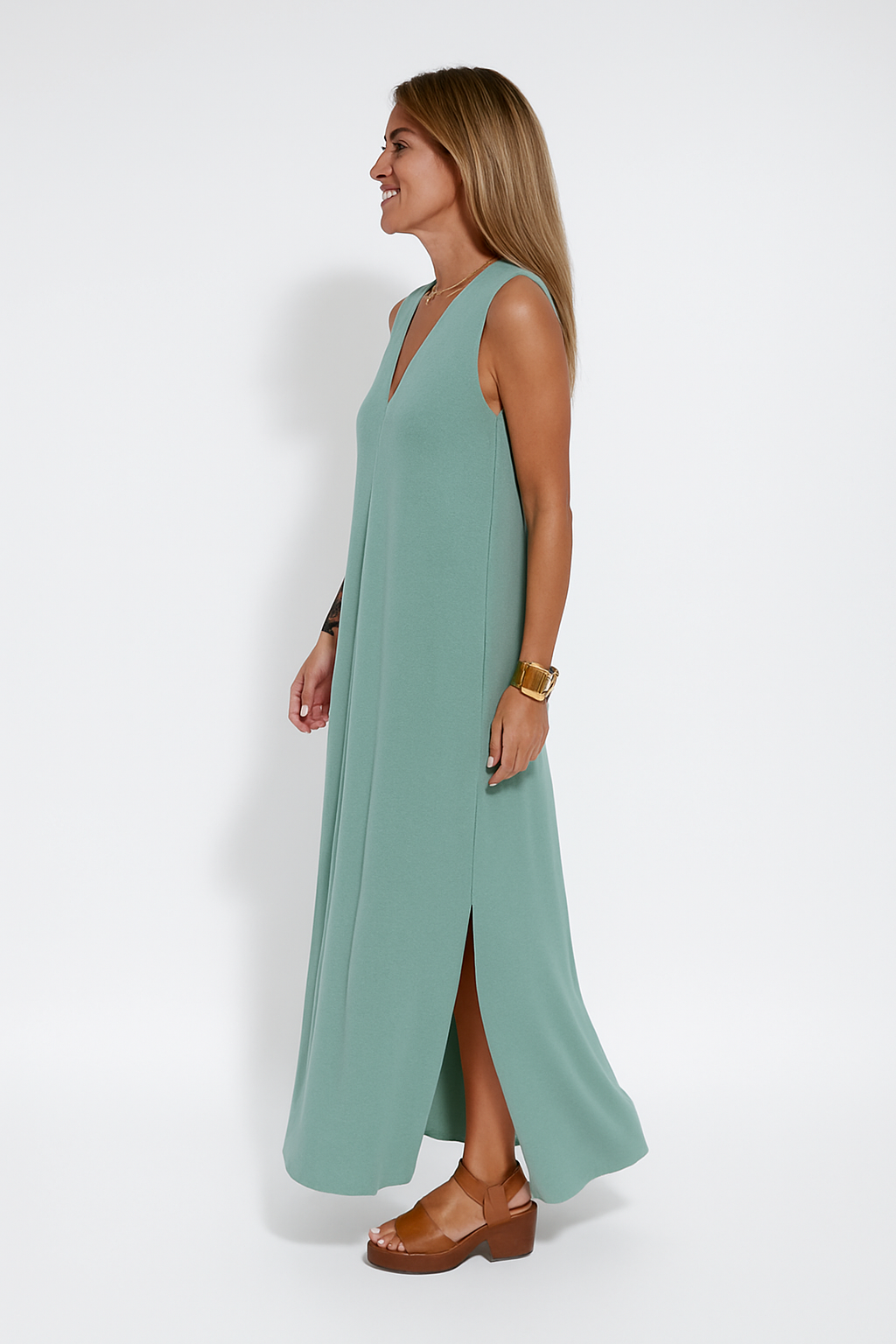 Liora | Elegant Flowy Dress