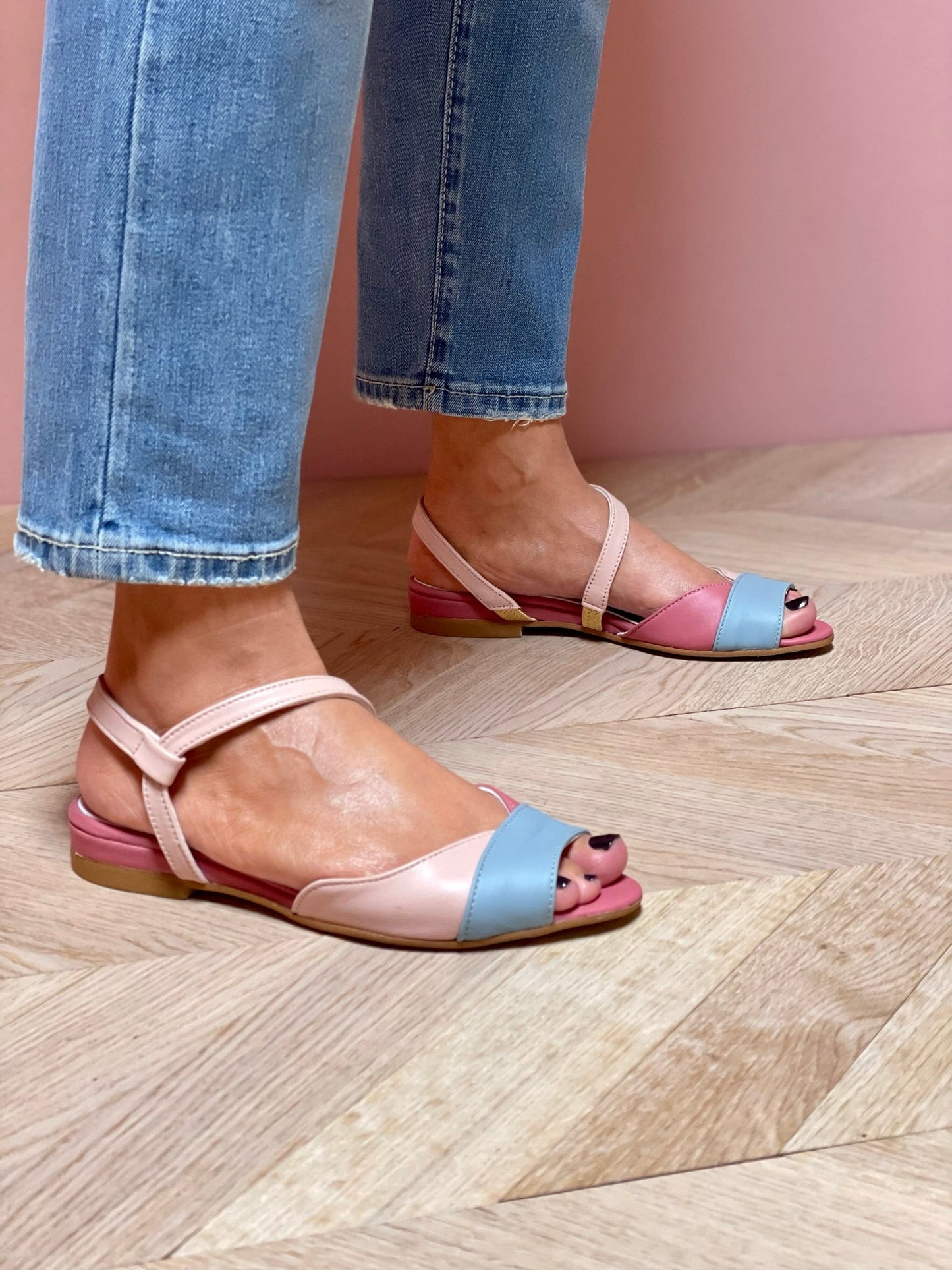 Liora | Stylish Confidence Sandals