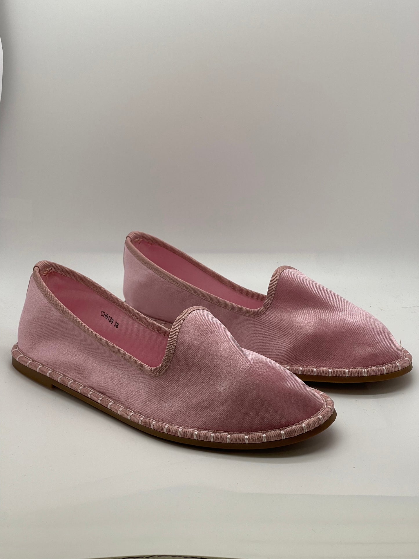Virella | Elegant Velvet Slippers