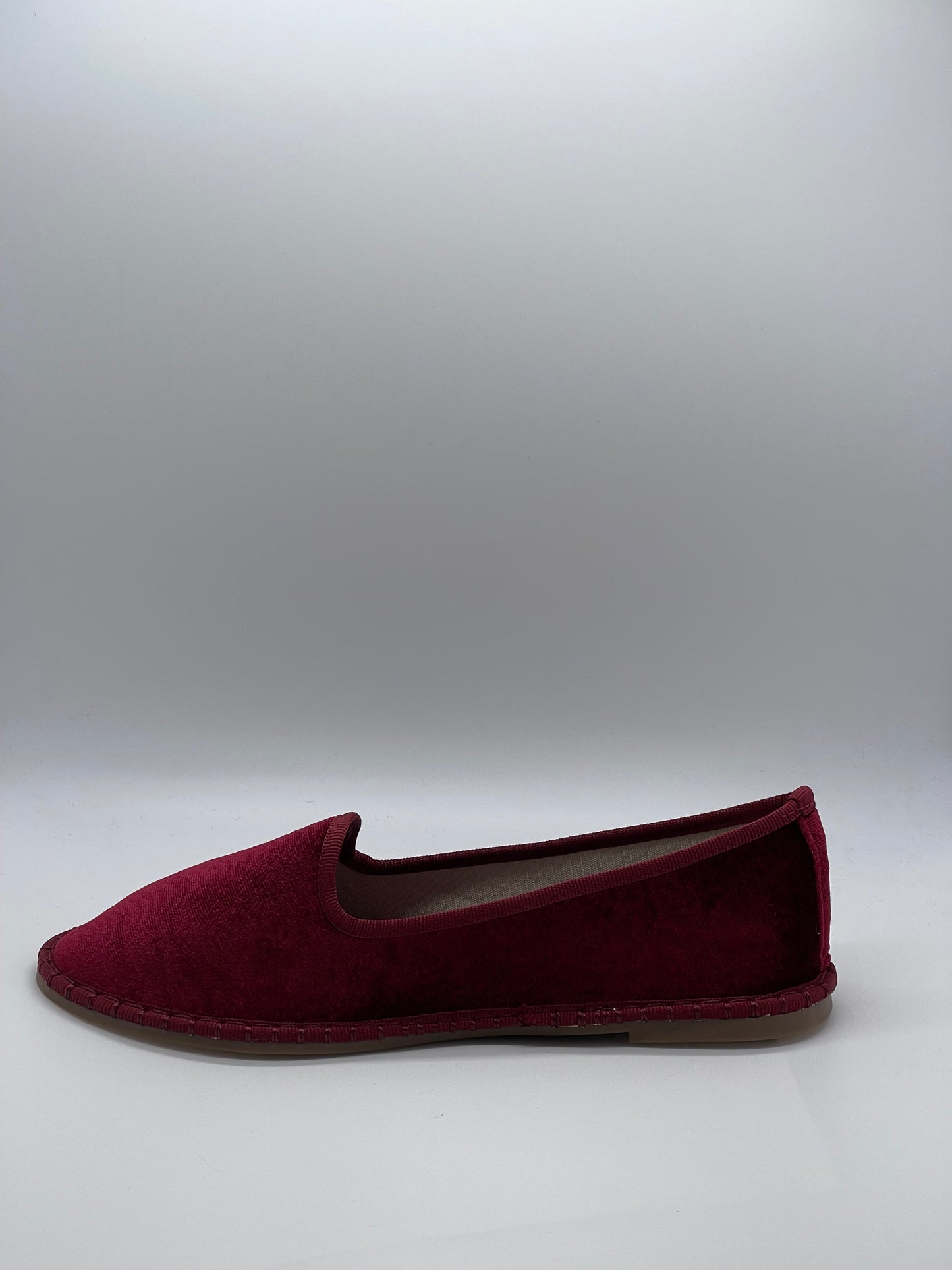 Virella | Elegant Velvet Slippers