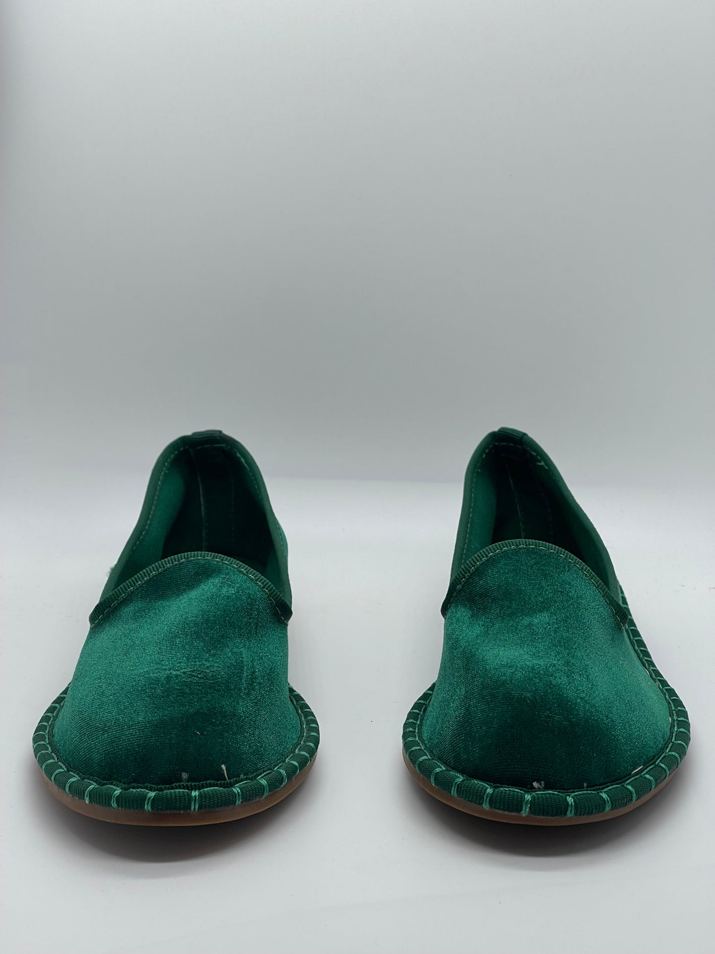 Virella | Elegant Velvet Slippers