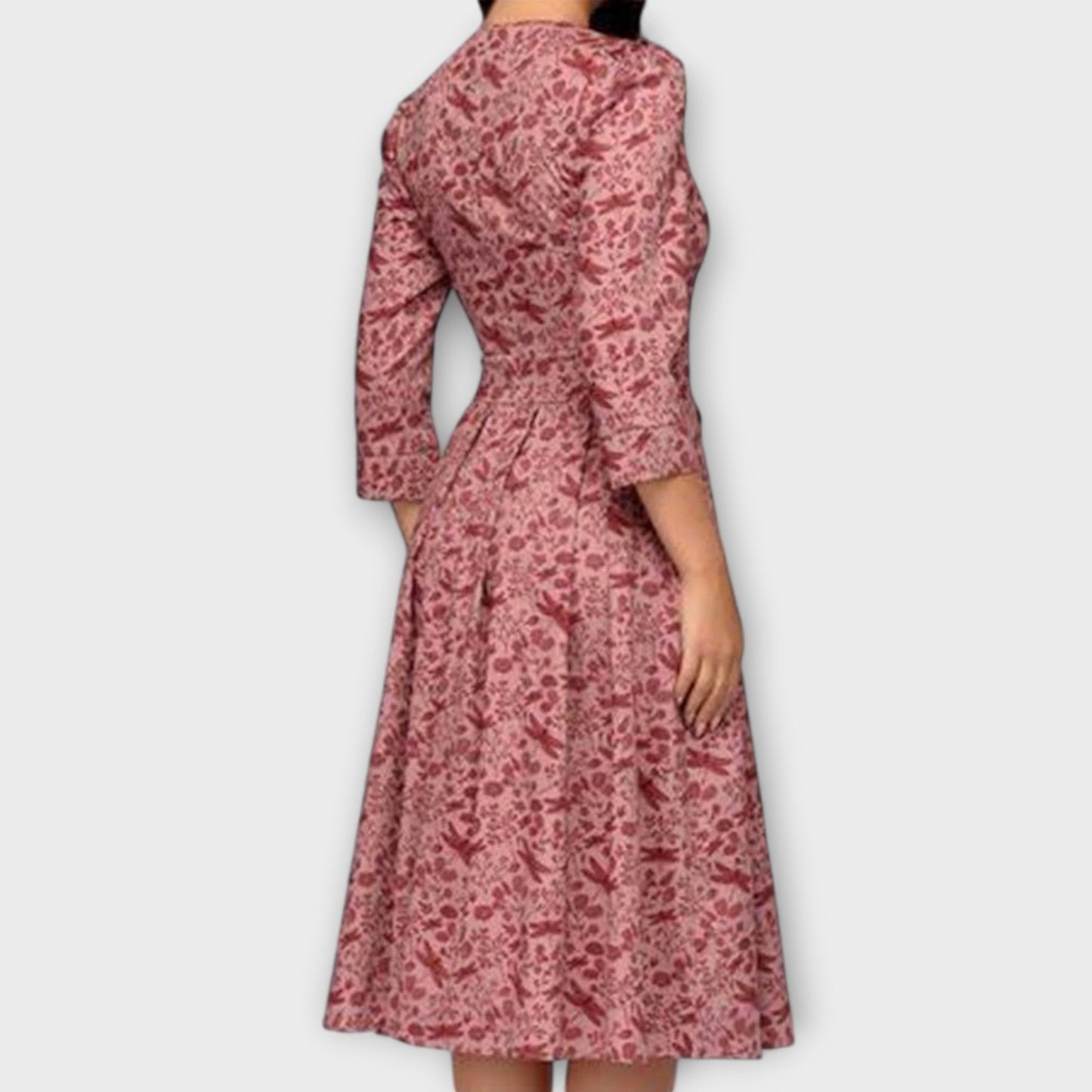 Liora | Elegant Knee-Length Dress