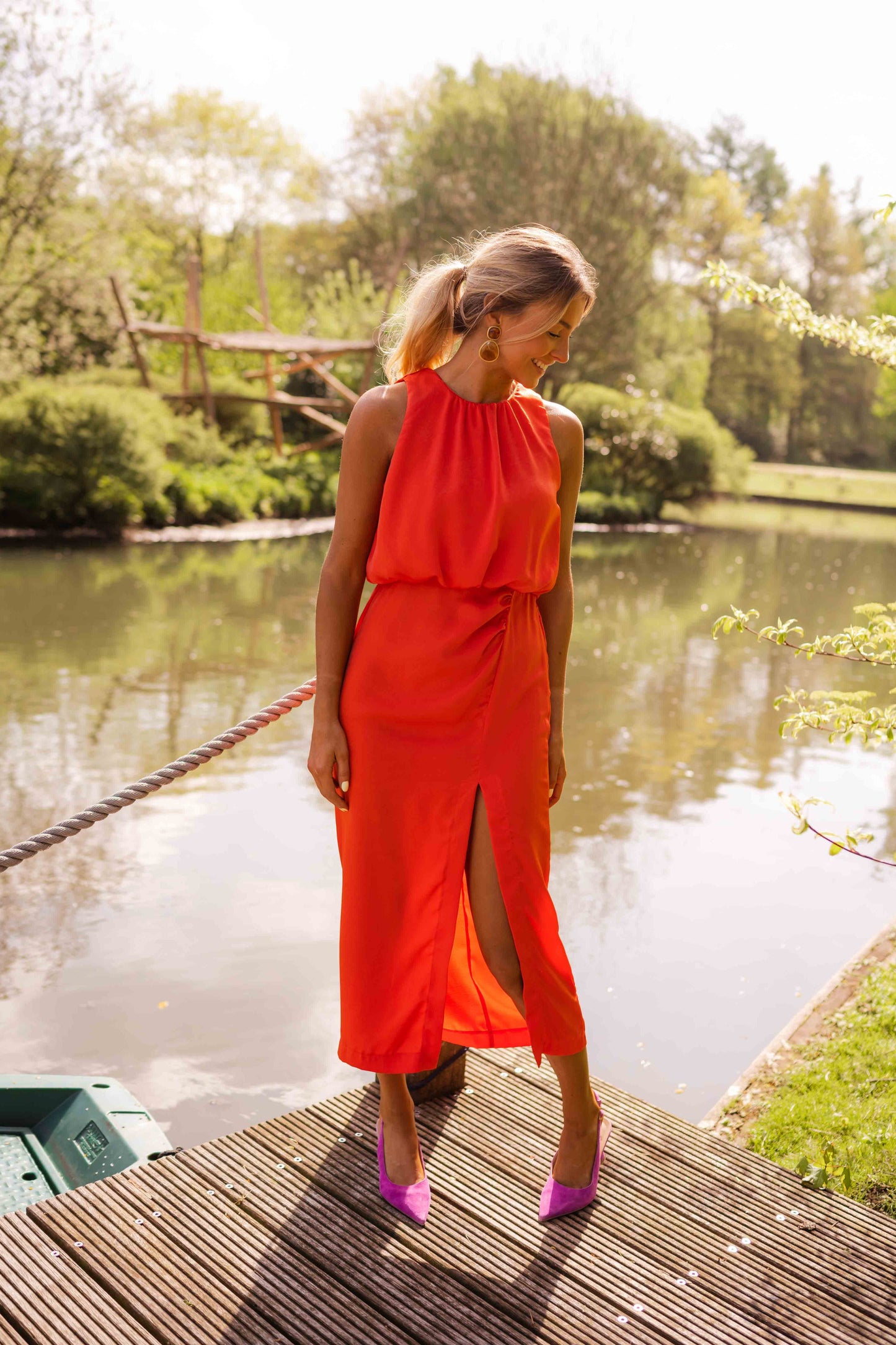 Isalyn | Elegant Midi Dress