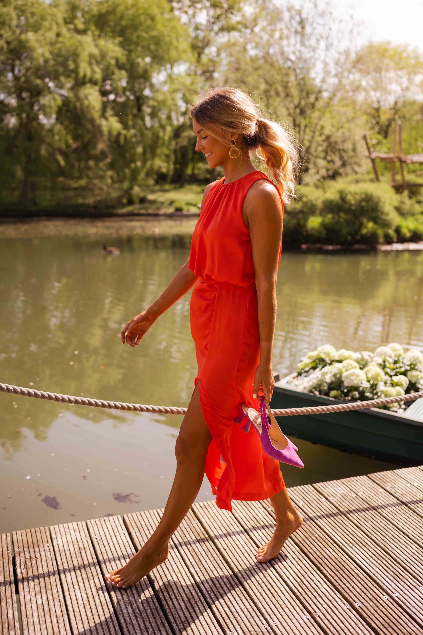 Isalyn | Elegant Midi Dress