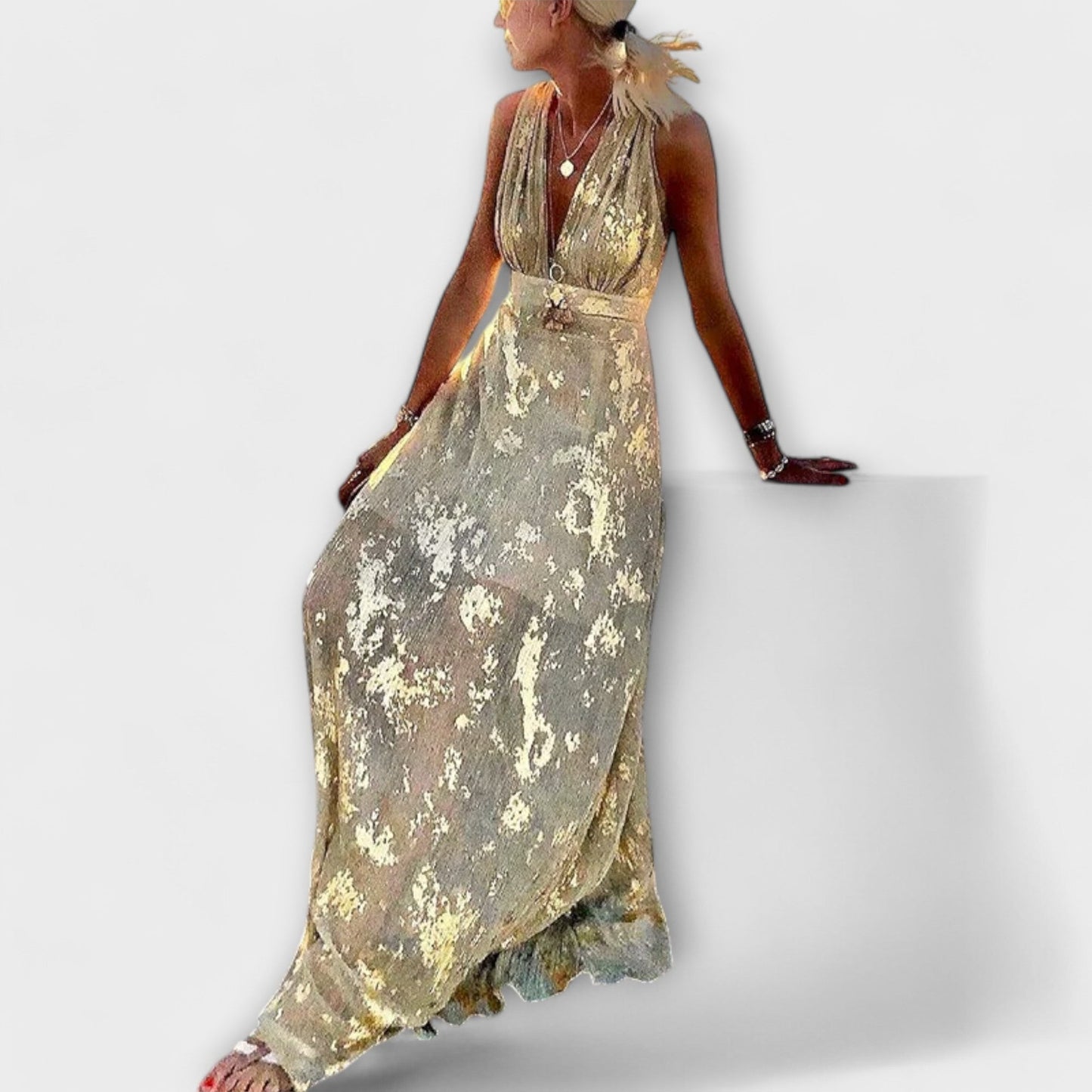 Iselina | Flowing Sequin V-Neck Dress