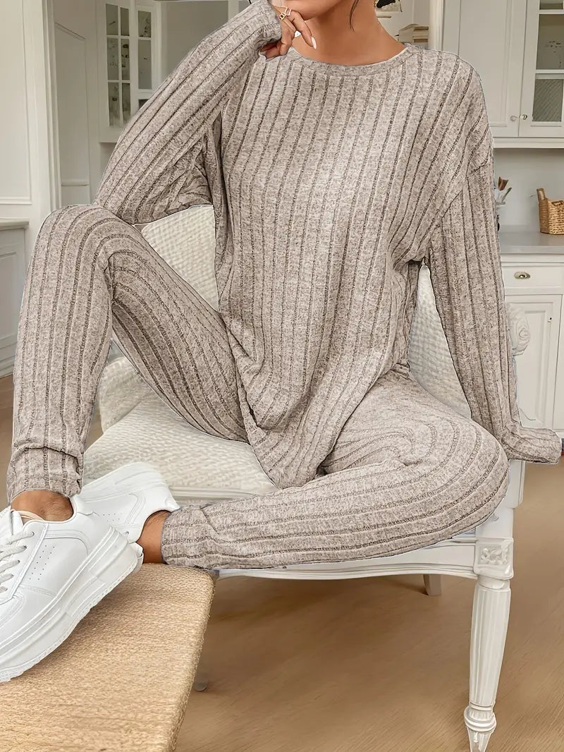 Avelyn | Cozy Ribbed 2-Piece Lounge Set
