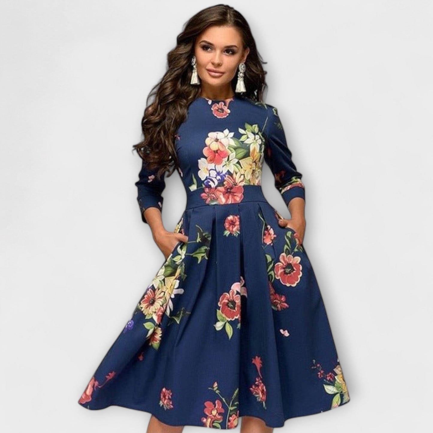 Liora | Elegant Knee-Length Dress