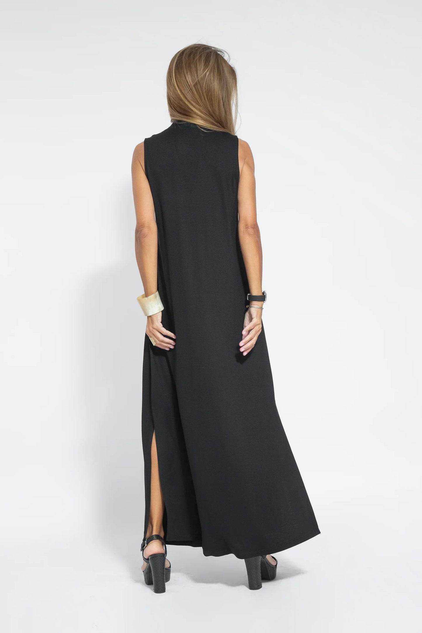 Liora | Elegant Flowy Dress