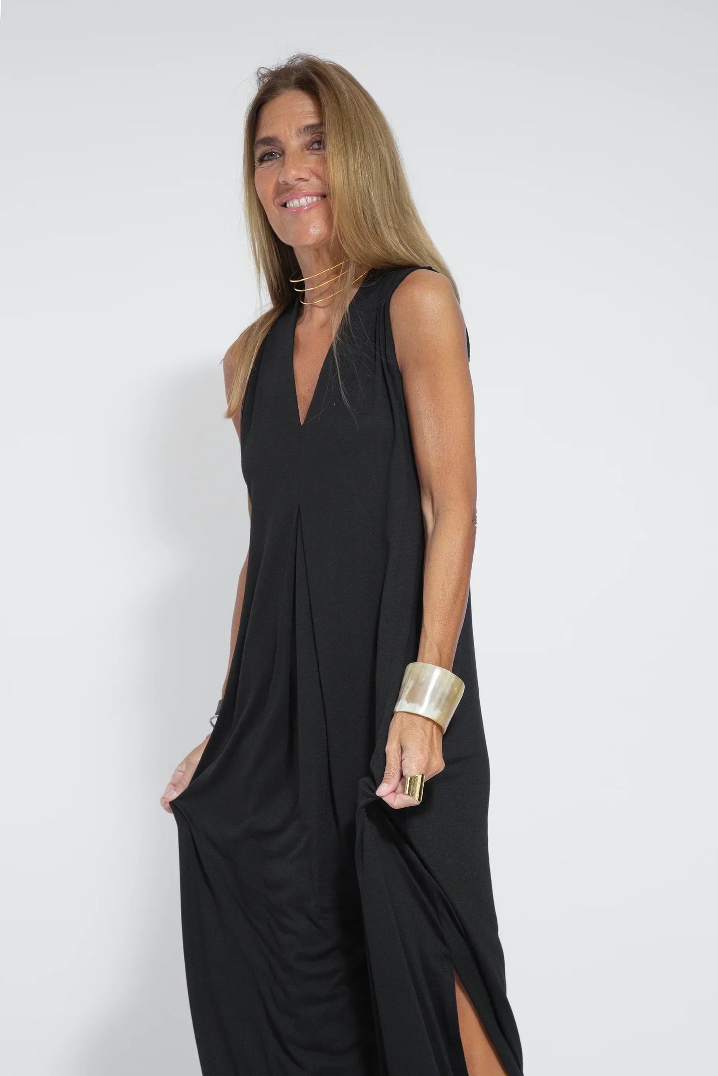 Liora | Elegant Flowy Dress