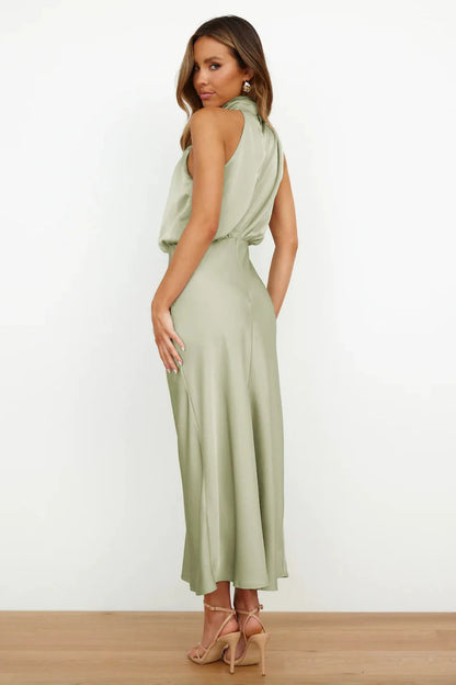 Isalyn | Elegant Flowy Dress