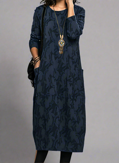 Lioren | Casual Round-Neck Dress