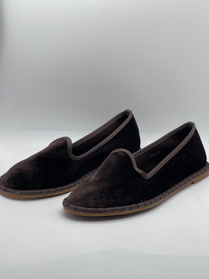 Virella | Elegant Velvet Slippers