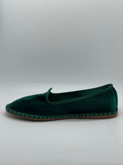 Virella | Elegant Velvet Slippers