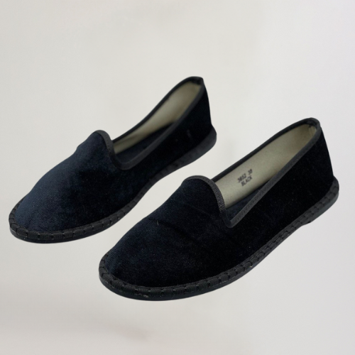 Virella | Elegant Velvet Slippers