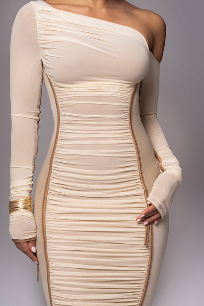 Luniva | Buttercream Midi Dress